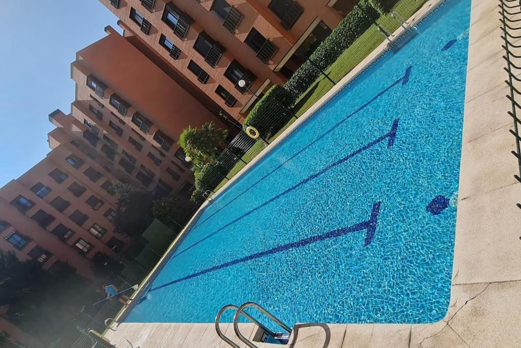 Piso, Cerca Al Aeropuerto Madrid Lägenhet Exteriör bild